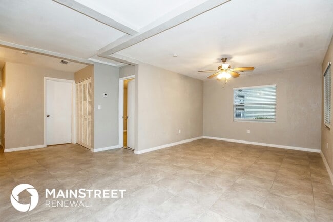 Building Photo - 525 Braddock St S