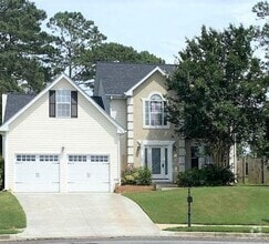 Building Photo - 793 Conewood Ct NE