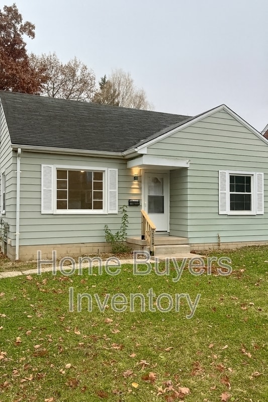 Building Photo - 2235 Ridgelawn Ave