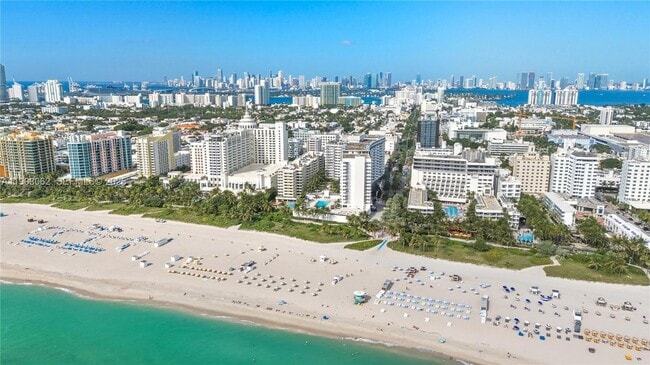 Building Photo - 100 Lincoln Rd