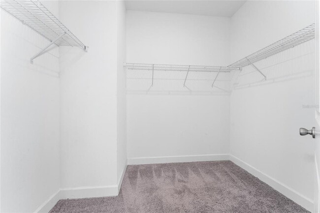 Building Photo - 520 Overpool Ave