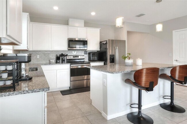 Building Photo - 1623 Aspen Ave