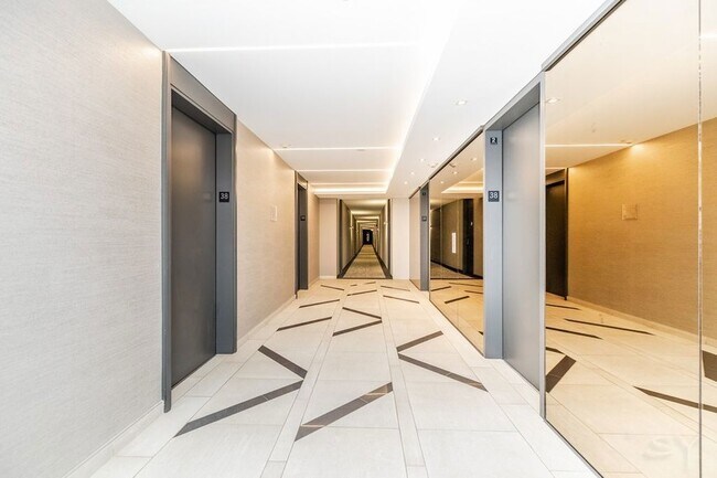 Building Photo - 2800 N Lake Shore Dr