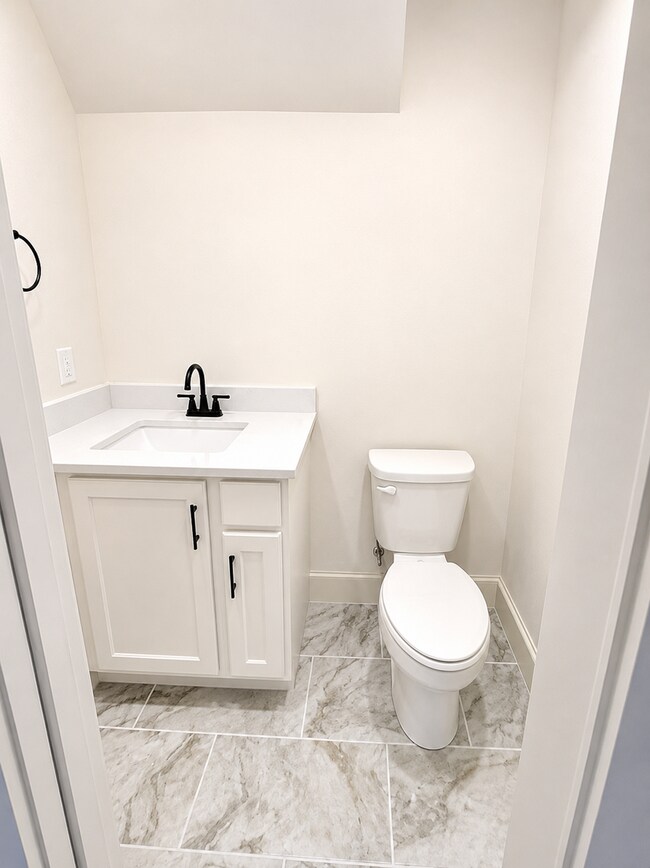 Building Photo - Michael Cole Townhomes