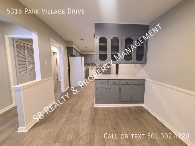 Building Photo - 5316 Park Village Dr