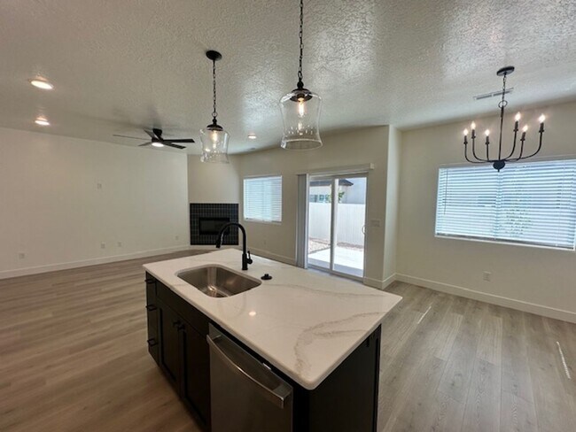 Building Photo - Move-In Discount - 3 Bed - 2.5 Bath, Brand New Construction