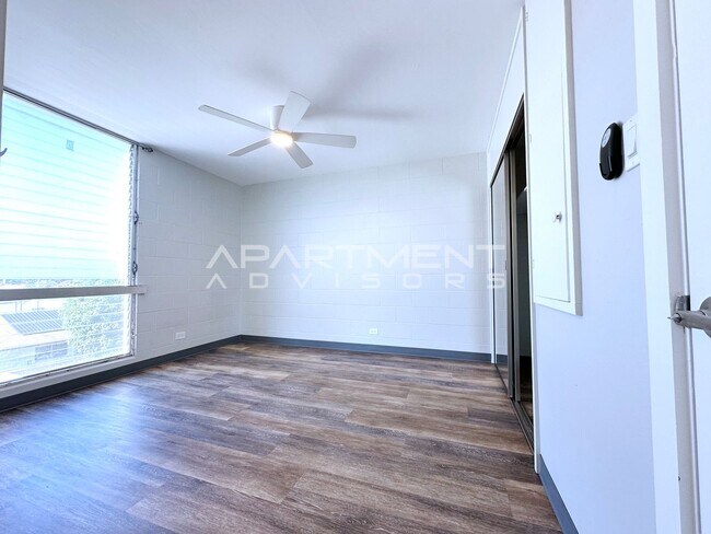 Building Photo - 816 Birch St