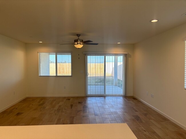 Building Photo - Newly Built Home in NE Visalia Available Now!