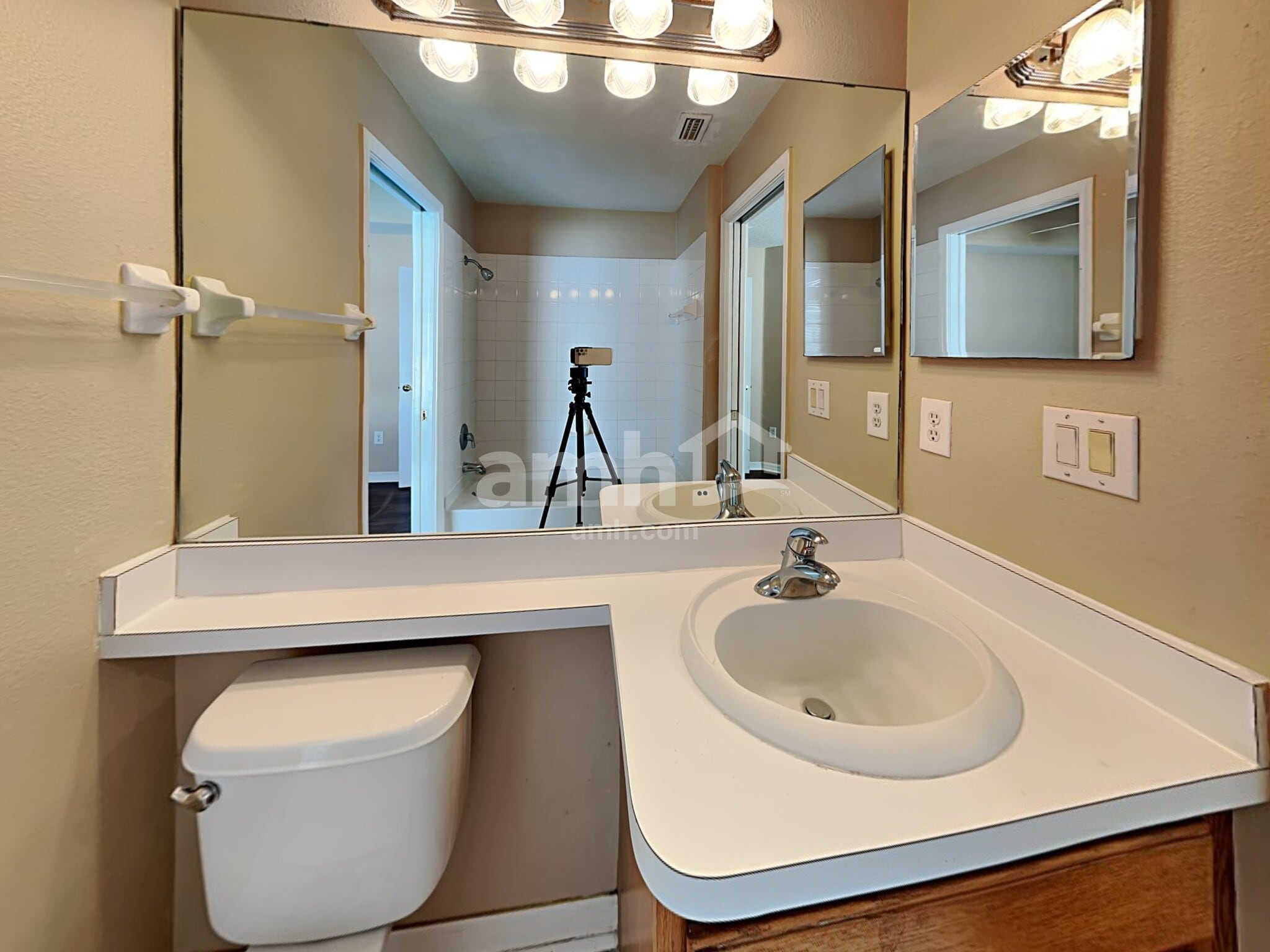 Building Photo - 2739 Pankaw Ln