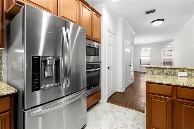 Building Photo - 6405 Macbeth Pl