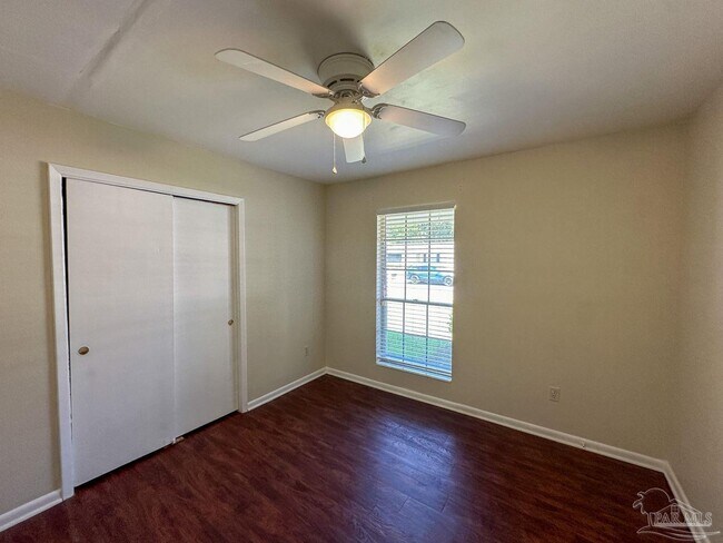 Building Photo - 279 Airport Blvd