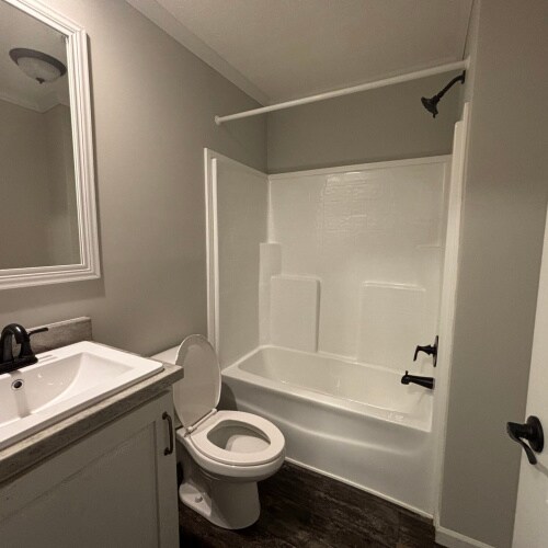 Building Photo - 105 Andrew Ave