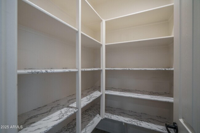Building Photo - 16019 W Soft Wind Dr