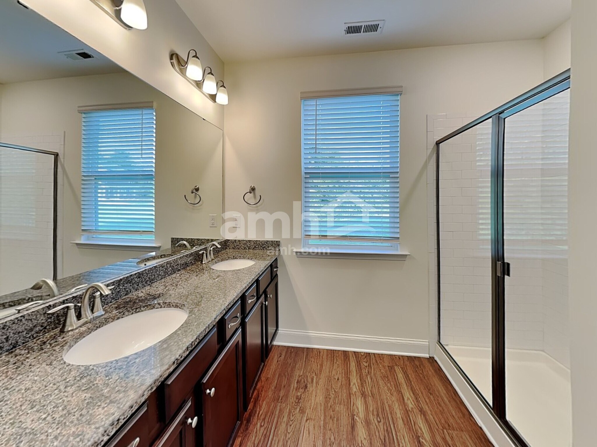 Building Photo - 6114 Rosemore Ln
