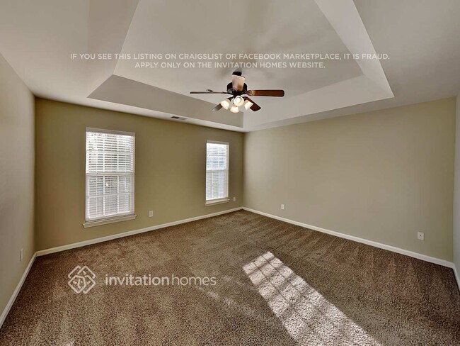 Building Photo - 2730 Shannon Dr