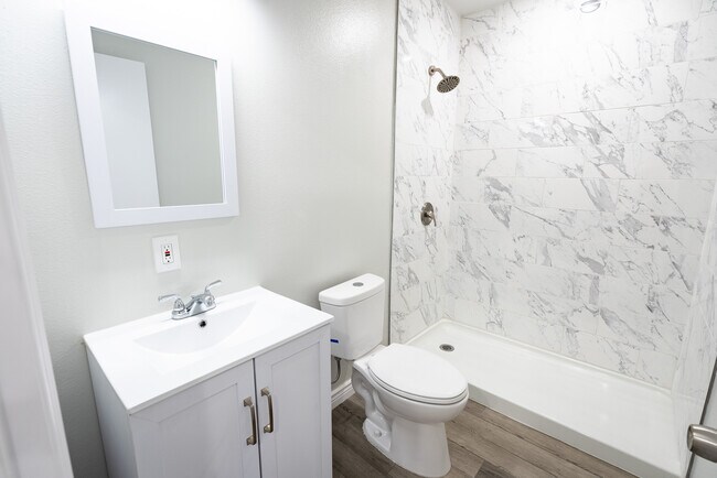 Building Photo - 4236 W 129th St