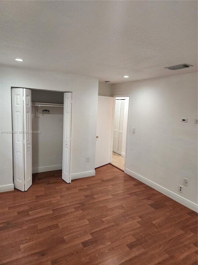 Building Photo - 15639 SW 73rd Cir Terrace