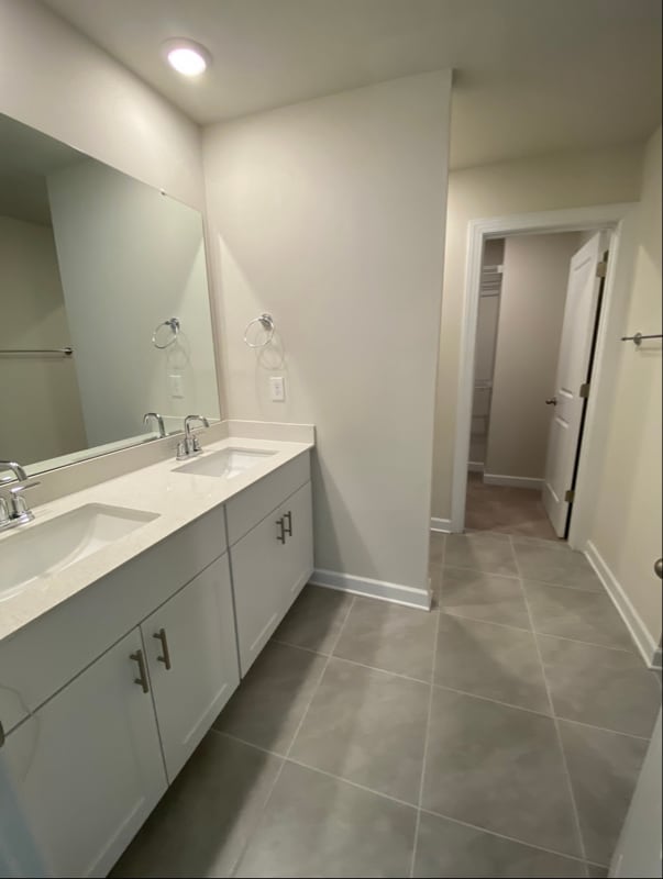 Building Photo - 7116 Bryce Ave