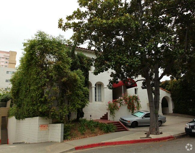 Primary Photo - 945 Hilgard Ave