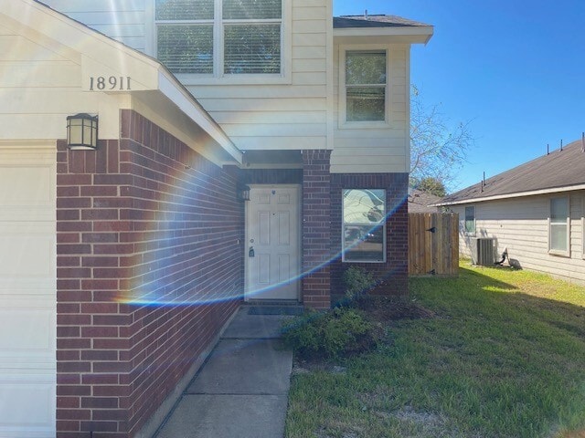 Primary Photo - 18911 Brownstone Mills Dr