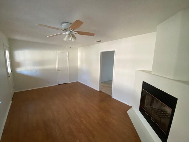 Building Photo - 8309 Hathaway Dr