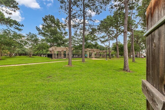 Building Photo - 7302 Palisades Heights Dr