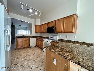 Building Photo - 1037 S Speckled Stone Way