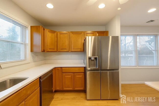 Building Photo - 268 NJ-36