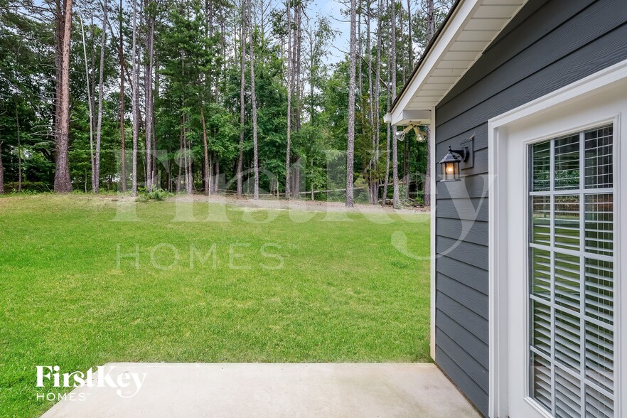 Building Photo - 15230 Aullcin Ct