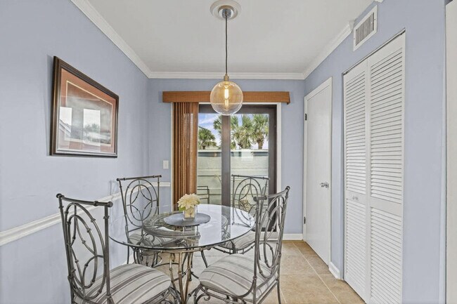 Building Photo - 890-A1A A1A Beach Blvd