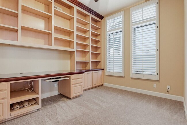 Building Photo - Gorgeous Custom Built Scripps Ranch Home Available Now!