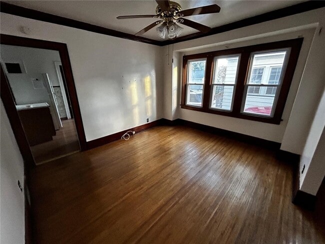 Building Photo - 850 Glide St