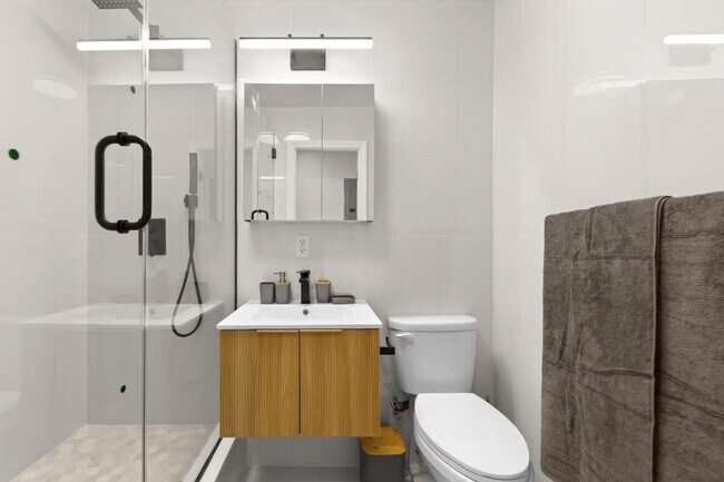 Building Photo - 103 1st Ave