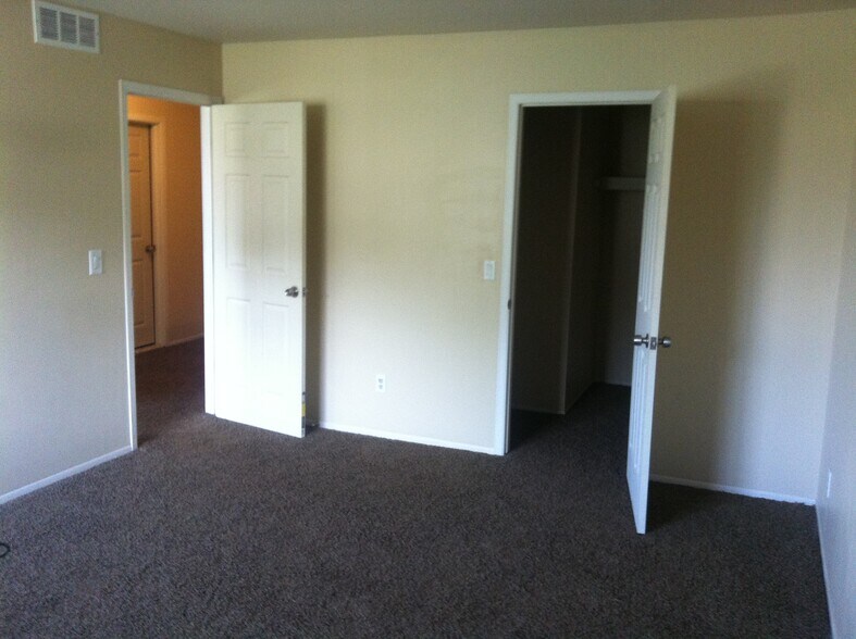 Building Photo - 50100 South Benny Court