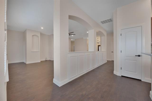 Building Photo - 5828 Caballo St