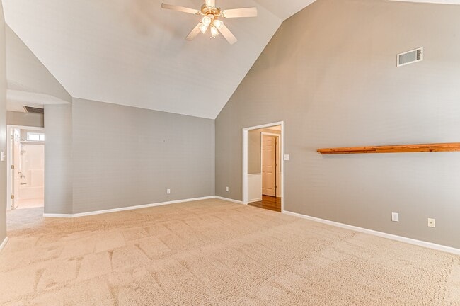 Building Photo - 490 Connemara Trail