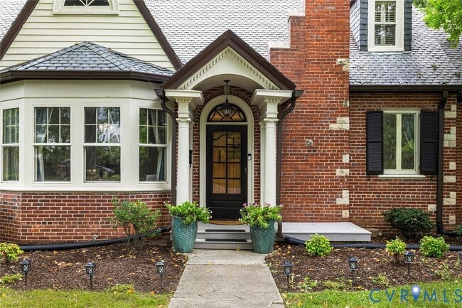 Building Photo - 4323 Fauquier Ave