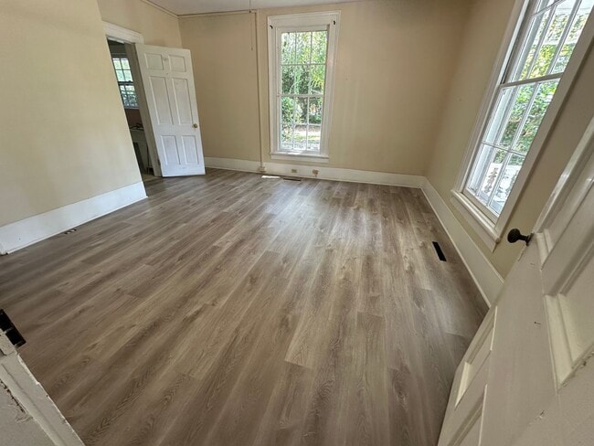 Building Photo - Lawn Care Included!!