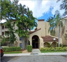 Building Photo - 9255 SW 125th Ave