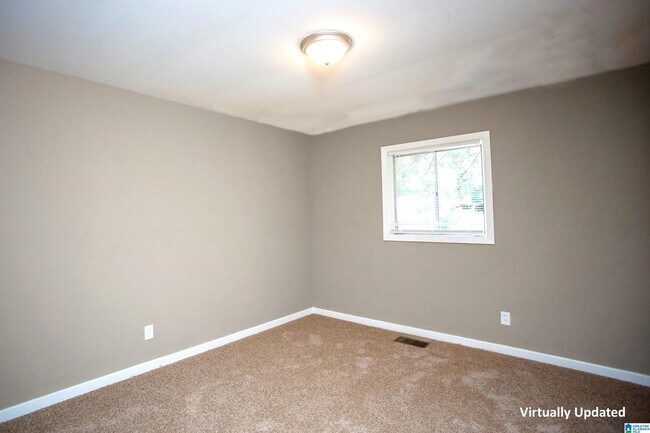 Building Photo - 1317 Hartford Dr