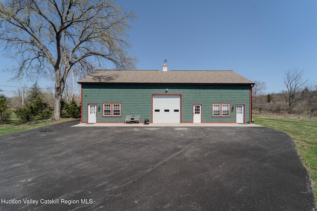 Building Photo - 52 Co Rd 65A