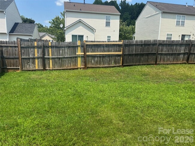 Building Photo - 1426 Peach Park Ln