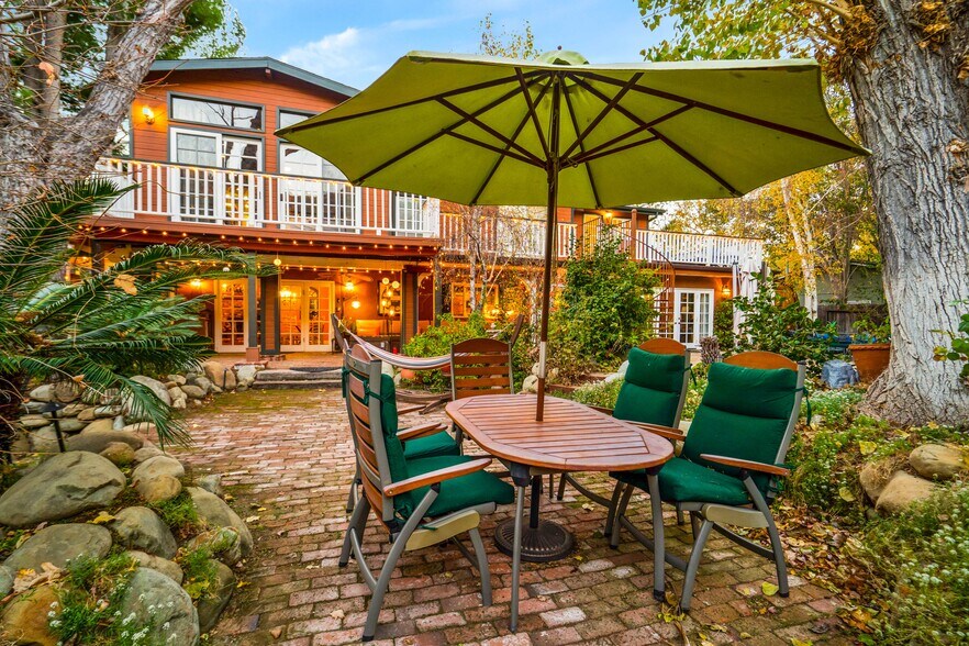 Building Photo - 25736 Punto de Vista Dr