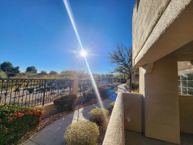 Building Photo - First-Floor Summerlin Condo with Unobstructed Park Views