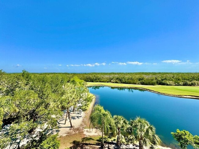 Building Photo - 2333 Feather Sound Dr