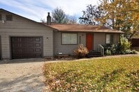 Building Photo - 2 bed 2 bath Hayden rancher duplex