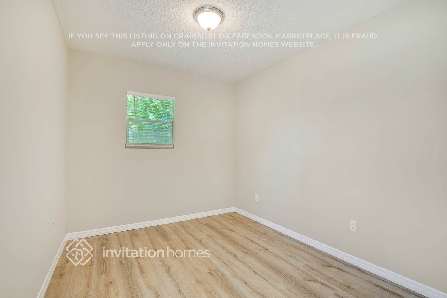 Building Photo - 3725 Pine View Cir