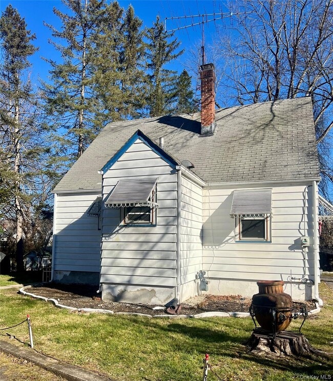 Building Photo - 6A Post Rd