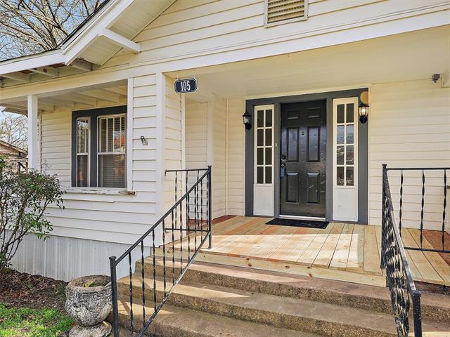 Building Photo - 105 E Hunt St