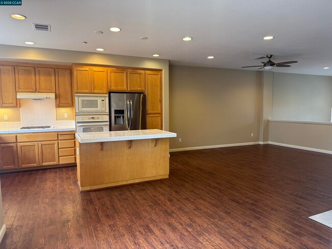 Building Photo - 2728 Ashwell Ln